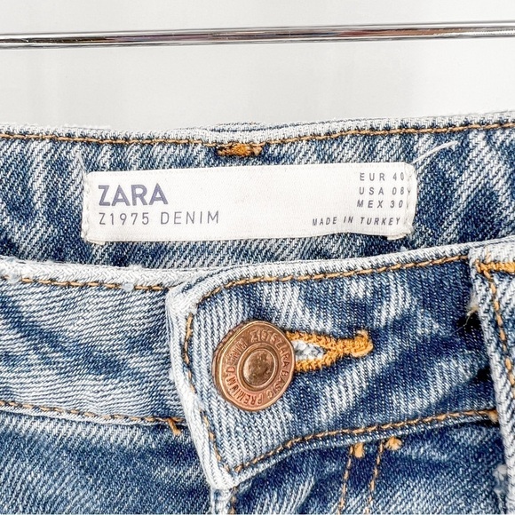 Zara Destroyed Cropped Jeans with patches on the back - Picture 2 of 4
